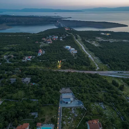 Luxury Boreas With Private Pool And Sea View Šmrika