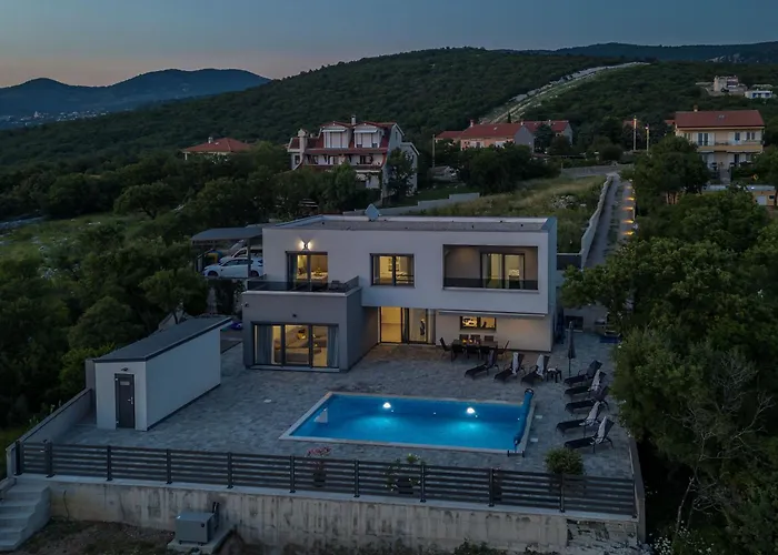 Luxury Boreas With Private Pool And Sea View Villa *