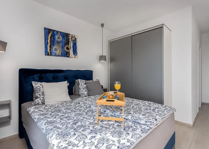 Luxury Boreas With Private Pool And Sea View