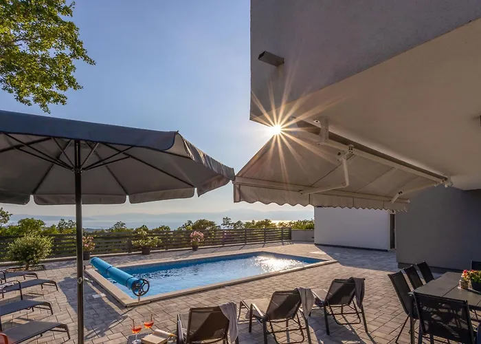 Villa Luxury Boreas With Private Pool And Sea View Šmrika