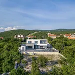Luxury Boreas With Private Pool And Sea View שמריקה