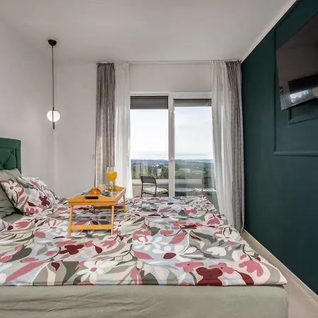 Luxury Boreas With Private Pool And Sea View