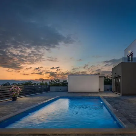 Villa Luxury Boreas With Private Pool And Sea View *