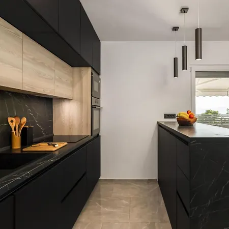 Luxury Boreas With Private Pool And Sea View * Šmrika