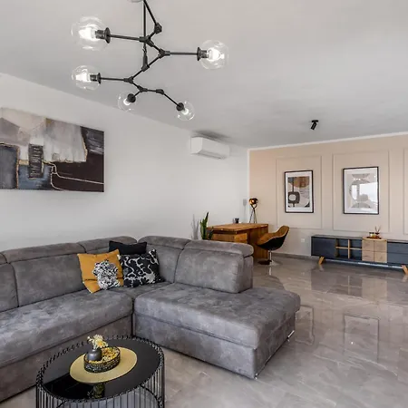 Luxury Boreas With Private Pool And Sea View Villa *
